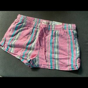 Striped relaxing shorts